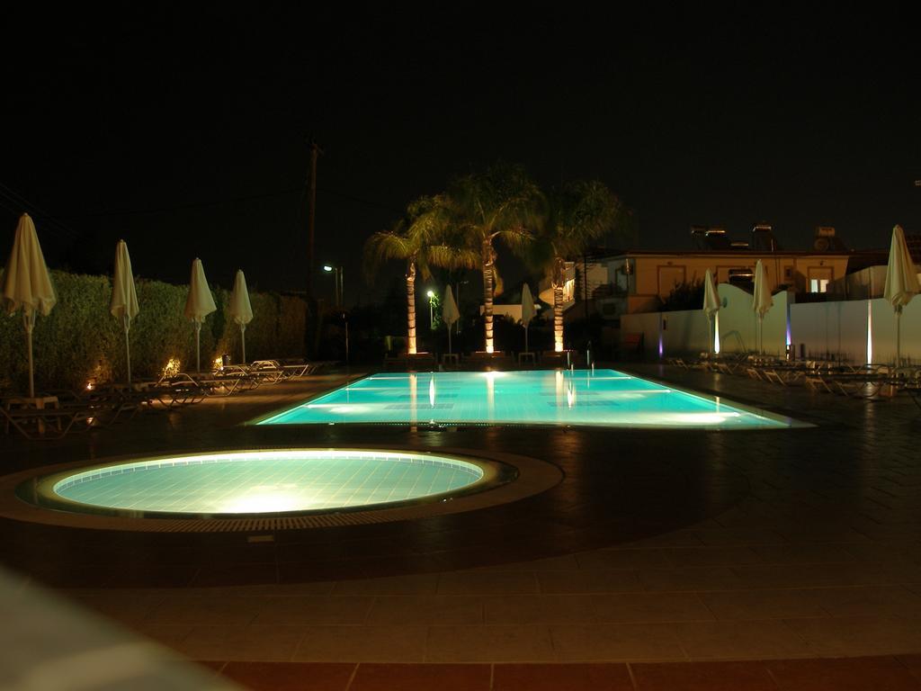 Sun Maris Aparthotel Faliraki Bagian luar foto